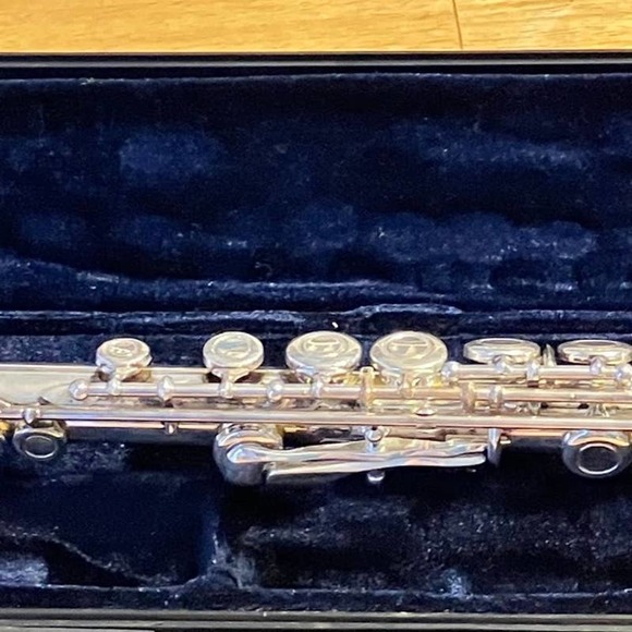 Etude Student Flute with Case - Picture 4 of 6